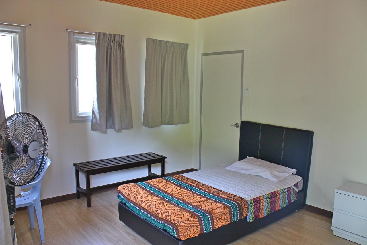 Kiulu Riverside Chalet Tamparuli Экстерьер фото